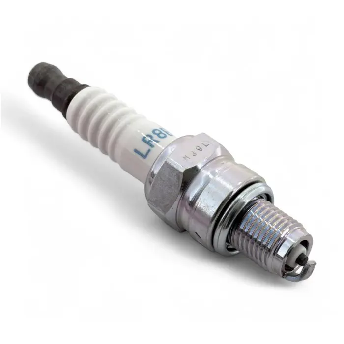 NGK Tändstift LR8B NGK Tändstift LR8B